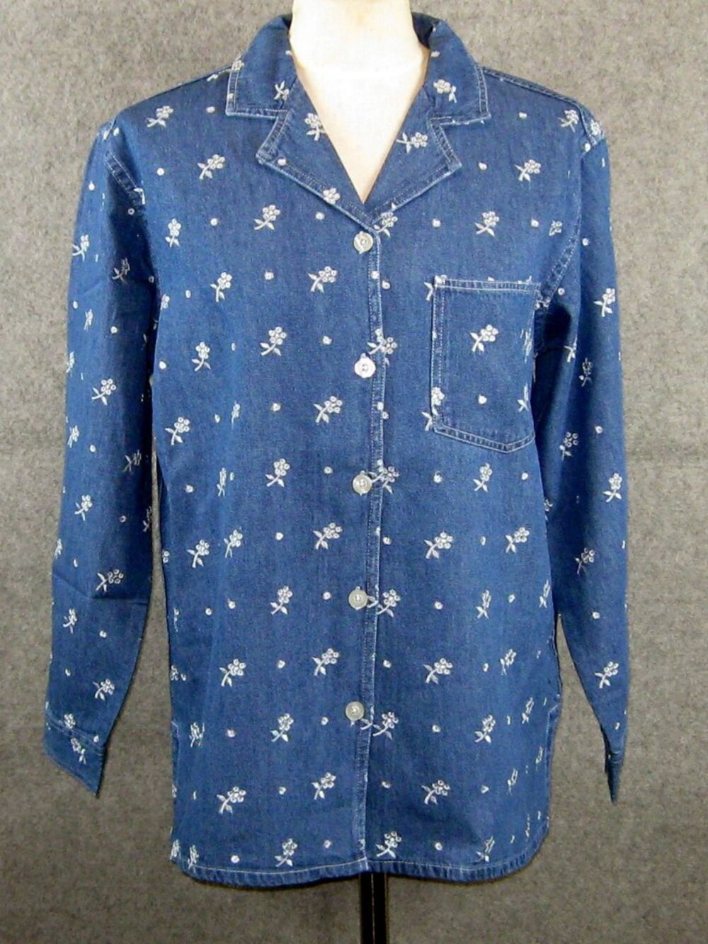Denim & Co. Floral Embroidered Button Up Shirt Sz M